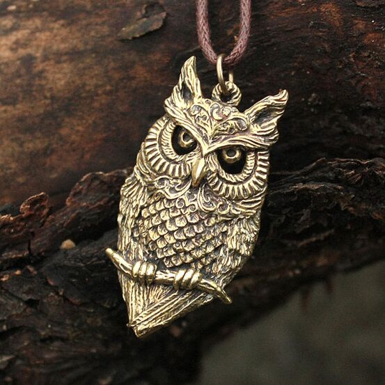When taking exams, students are required to wear an owl, which imparts wisdom and enhances intuition. 