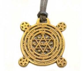 Amulet that attracts success and material well-being. 